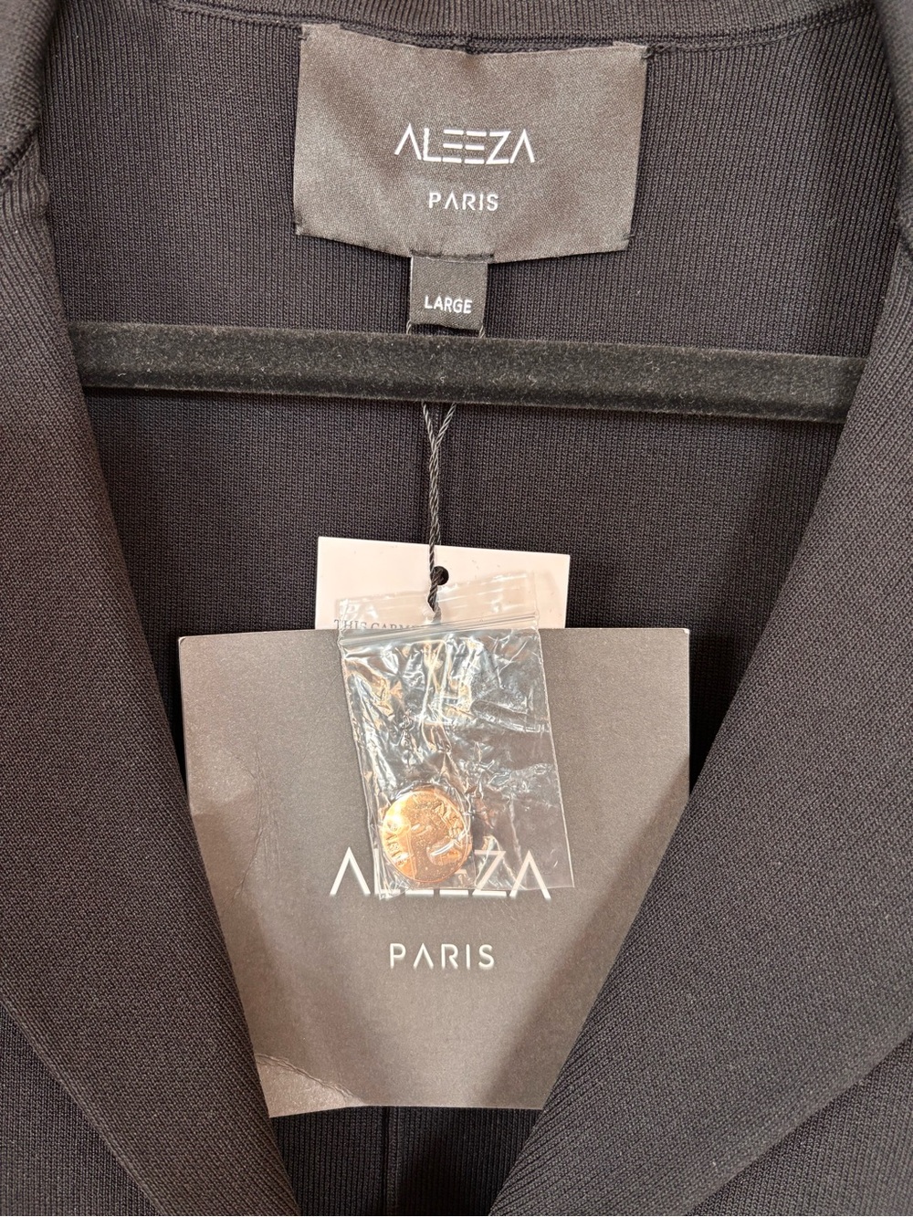 ALEEZA PARIS Black Cropped Blazer – Size Large – NWT - Picture 10 of 15